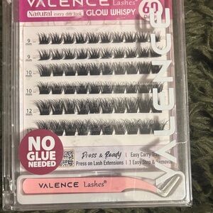 Valence Black Glow Whispy Lashes